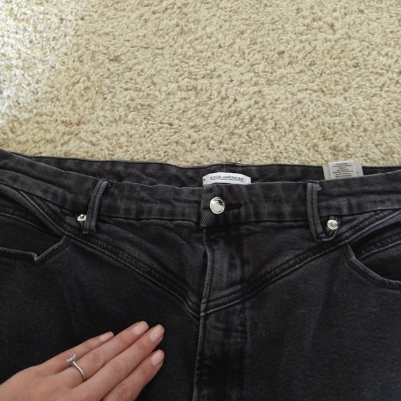::SOLD::Good American Women’s Yoke Skinny Jeans Charcoal Size 22 Plus Size Crop - Picture 4 of 10